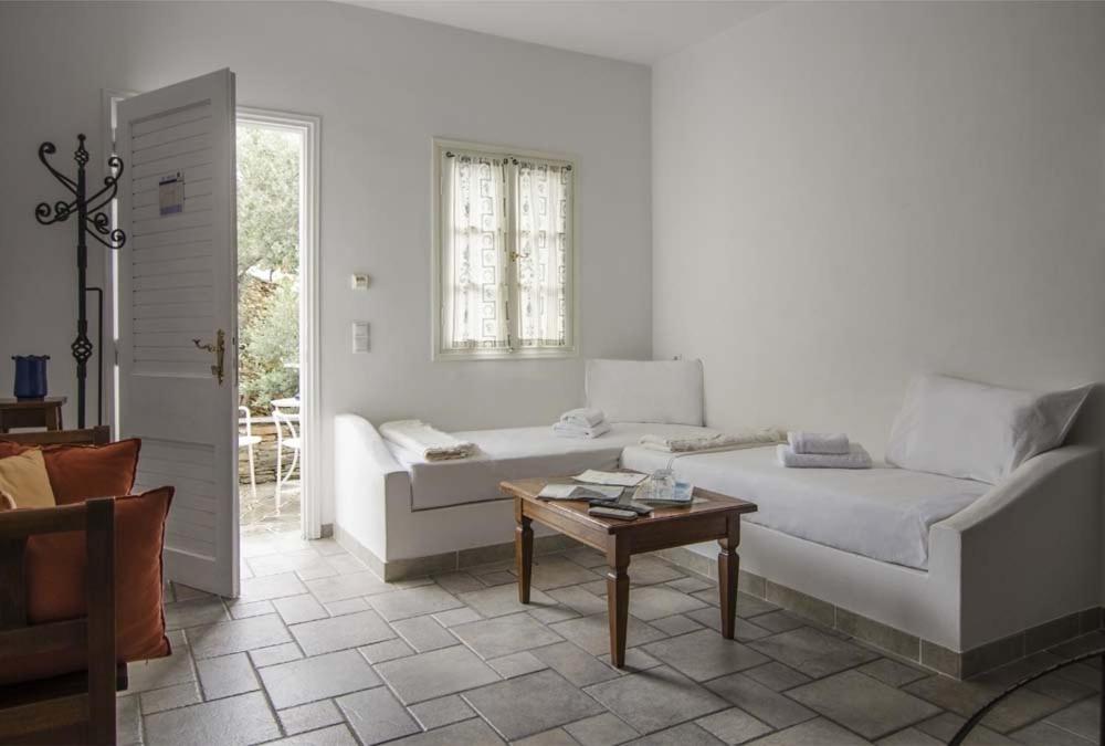 Alexandros Hotel Platis Gialos  외부 사진